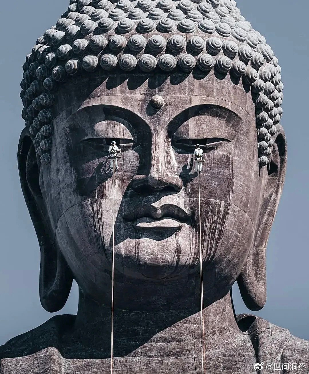 100